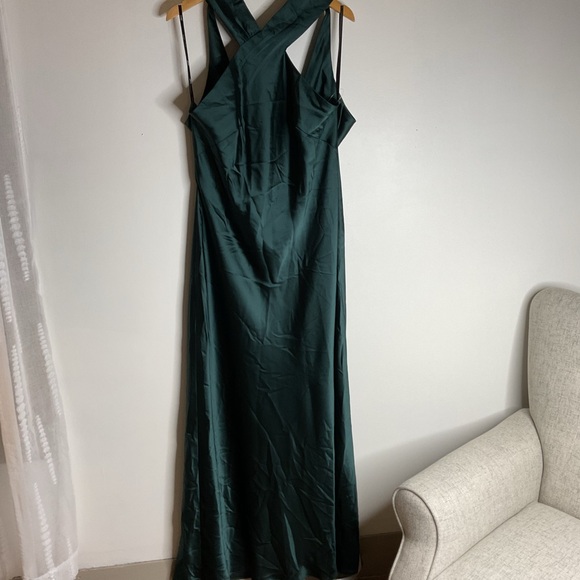 Dessy Lovely Draped Twist Halter Tie Back Trumpet Evergreen Maxi Dress NWT XL - Picture 5 of 10
